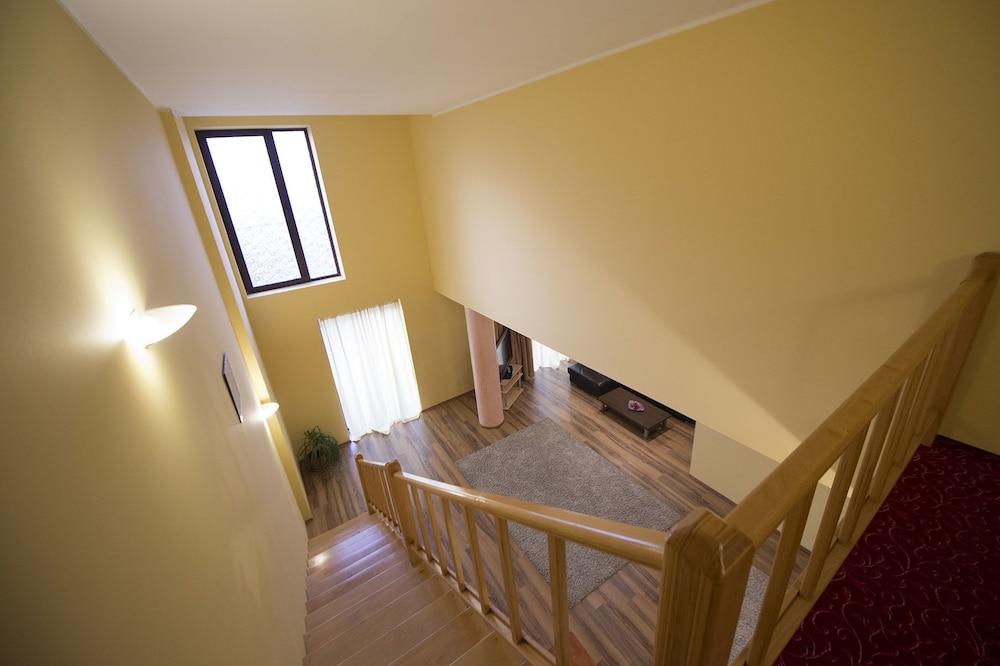 Hotel Perla D'Oro Timişoara Extérieur photo