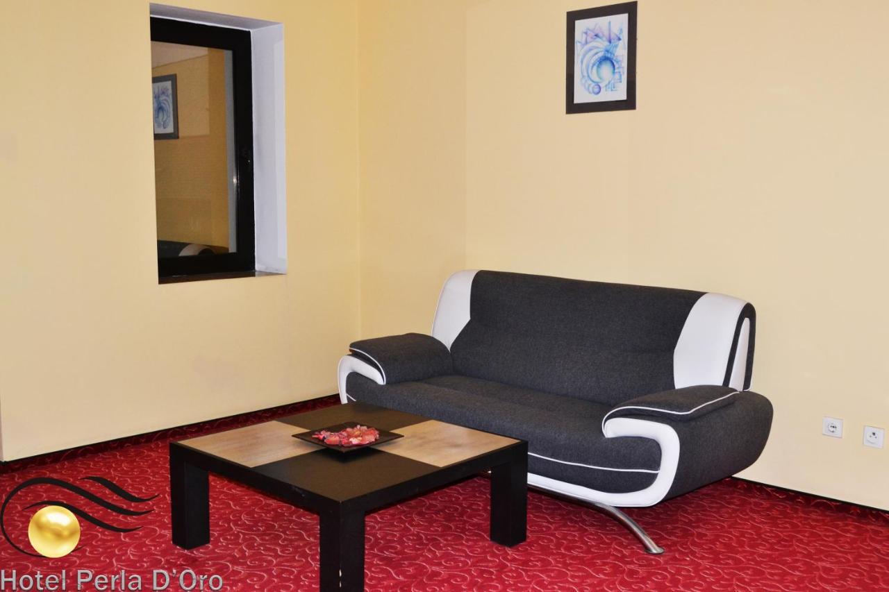 Hotel Perla D'Oro Timişoara Extérieur photo