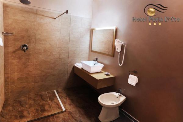 Hotel Perla D'Oro Timişoara Extérieur photo
