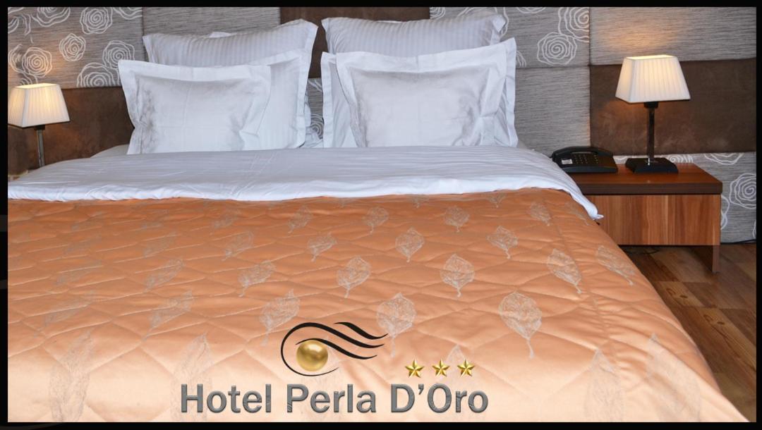 Hotel Perla D'Oro Timişoara Extérieur photo